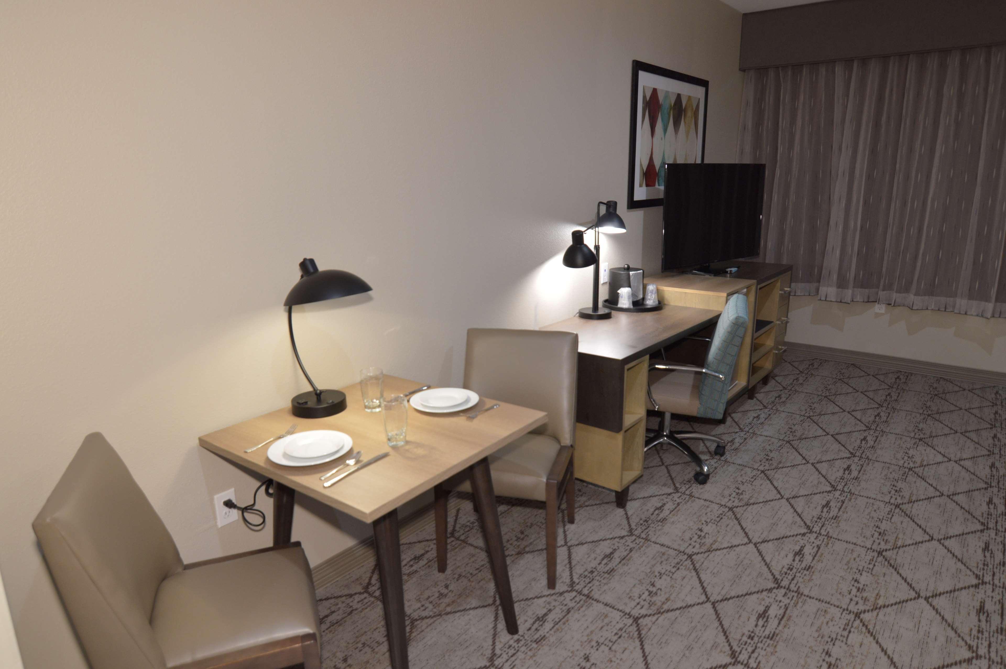 Best Western Plus Pleasanton Hotel Ngoại thất bức ảnh