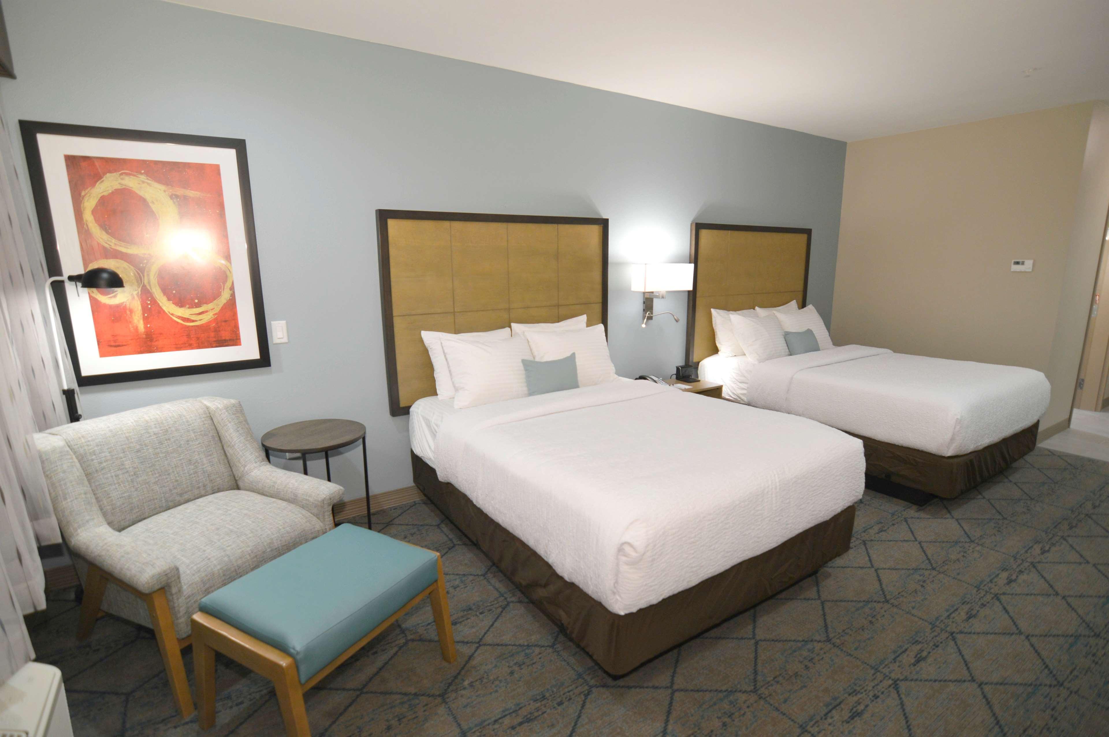 Best Western Plus Pleasanton Hotel Ngoại thất bức ảnh