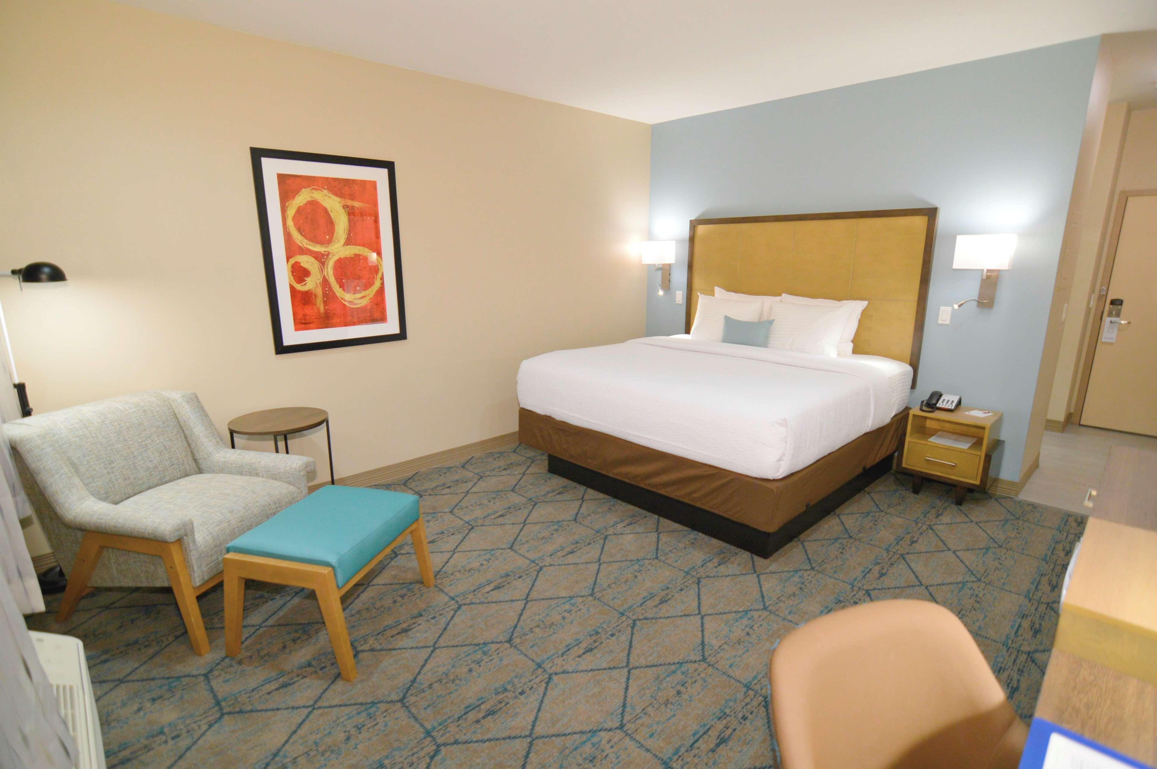 Best Western Plus Pleasanton Hotel Ngoại thất bức ảnh