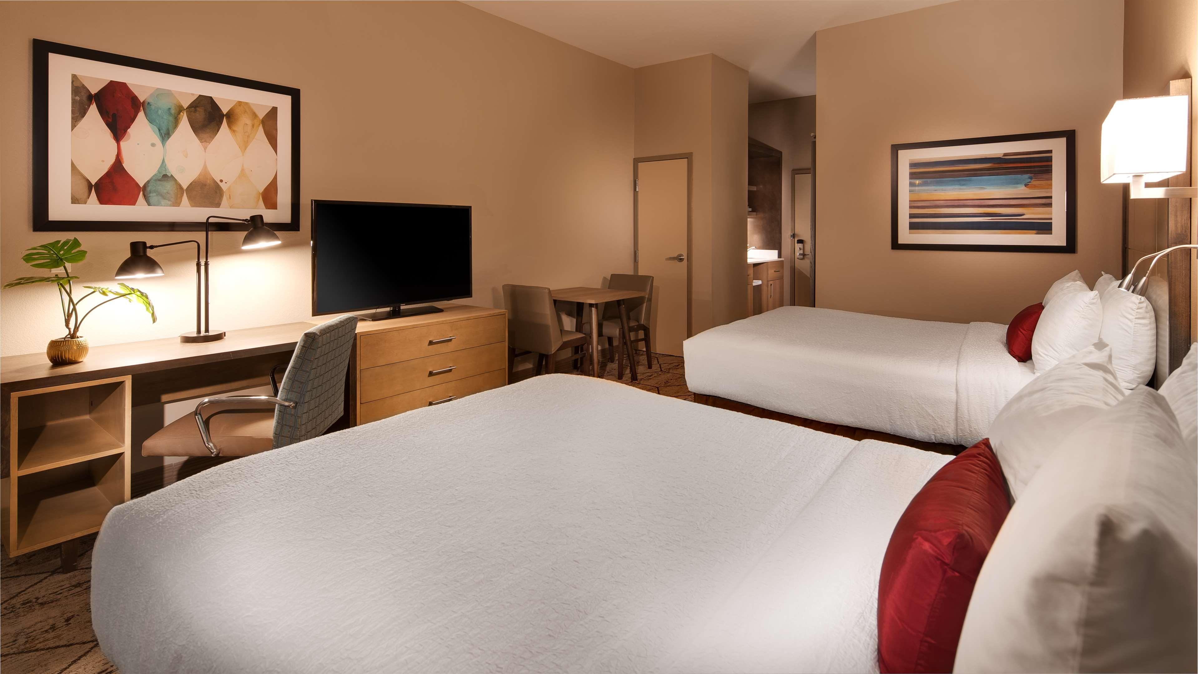 Best Western Plus Pleasanton Hotel Ngoại thất bức ảnh