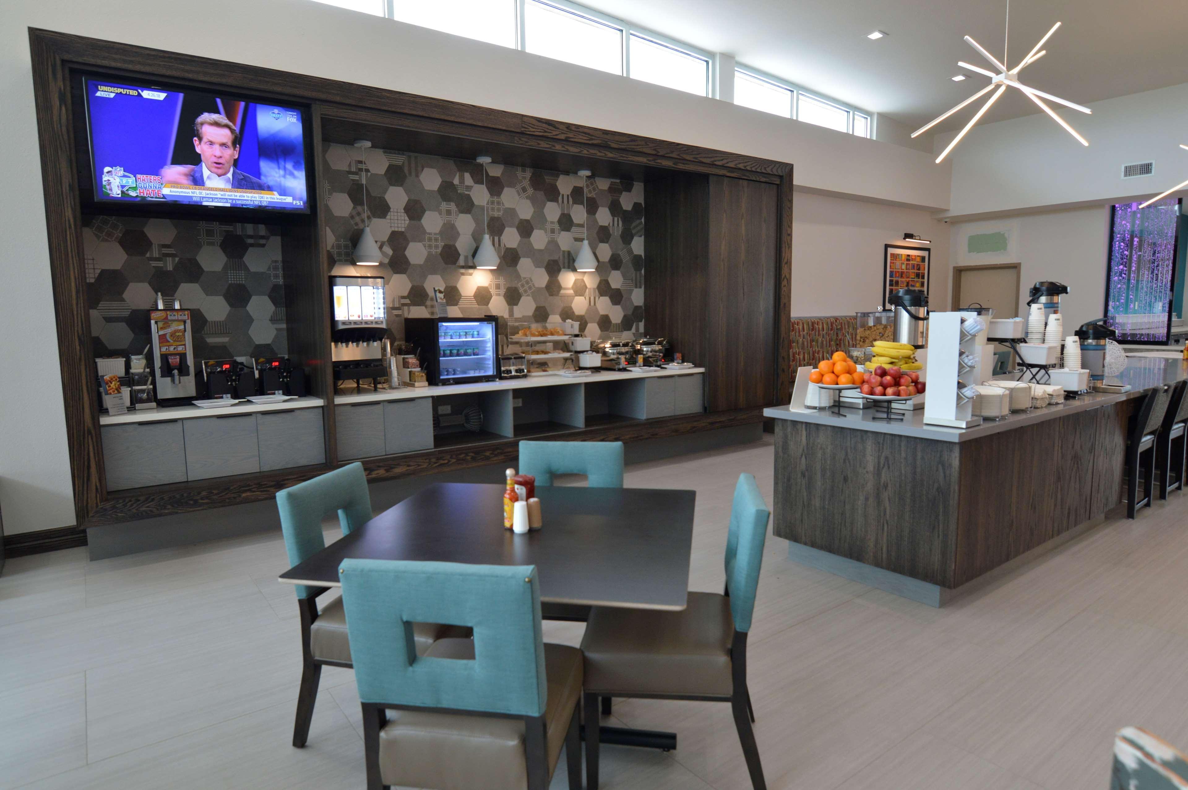Best Western Plus Pleasanton Hotel Ngoại thất bức ảnh