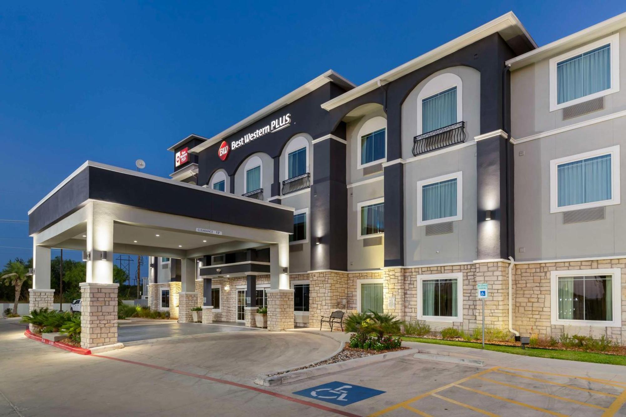 Best Western Plus Pleasanton Hotel Ngoại thất bức ảnh