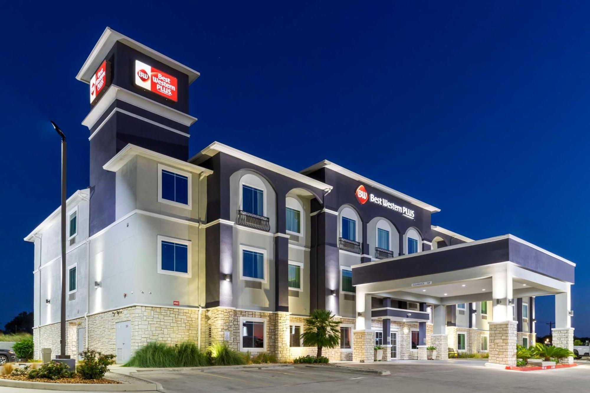 Best Western Plus Pleasanton Hotel Ngoại thất bức ảnh